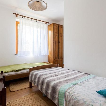 Apartments Magdalena Malinska Buitenkant foto